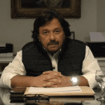 ¿Cuánto mide Gustavo Sáenz?