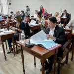 Insólito: Concejales piden la construcción de un puente que ya está construido