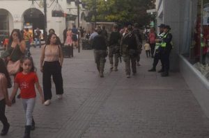 Lee más sobre el artículo Aumentan la seguridad en Salta por temor a saqueos