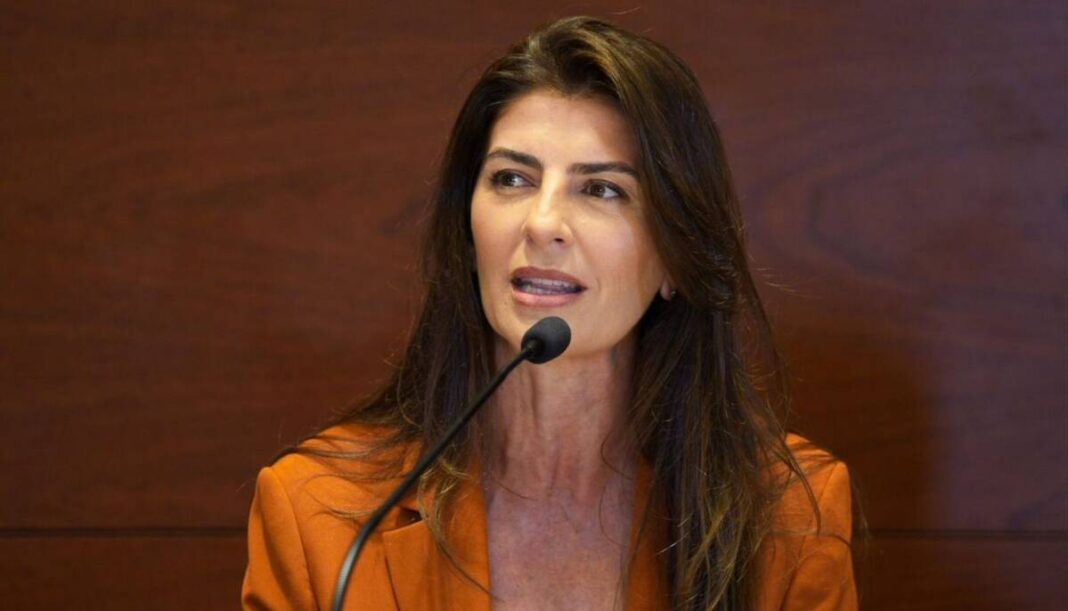 Lee más sobre el artículo «Me hubiese gustado ver a concejales obsesionados con la Ciudad y no con Bettina Romero»