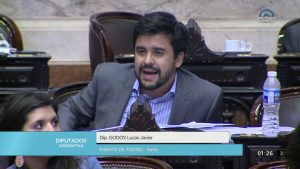 Lee más sobre el artículo Lucas Godoy acusa al sector agrícola de intereses en terrenos del INTA para viviendas