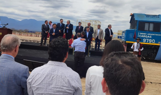 Lee más sobre el artículo Massa clarificó las aguas en Salta