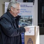 Fernández garantizó que trabajará con Milei para una «transición ordenada»