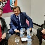 Sáenz consiguió nada más que una foto