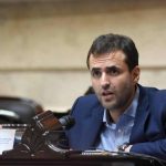 Estrada presentó un proyecto para que los salteños paguen menos luz